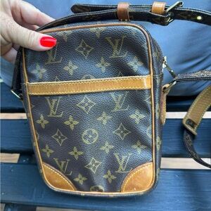 Louis Vuitton Brown Monogram Men's or Women’s Bag